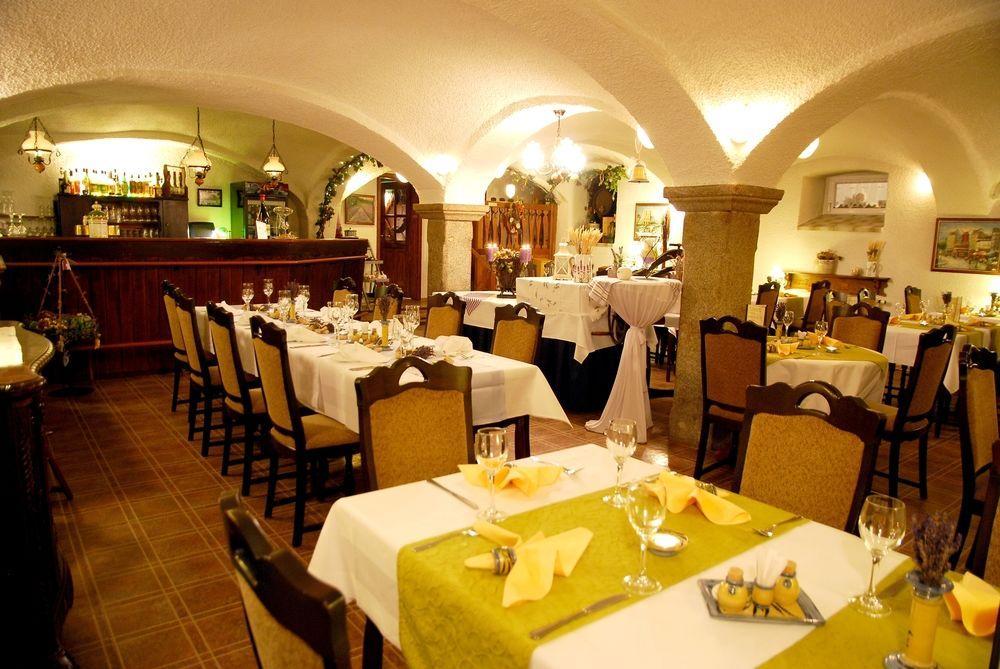 Logis L'Auberge Gutshof Bischofswerda Esterno foto