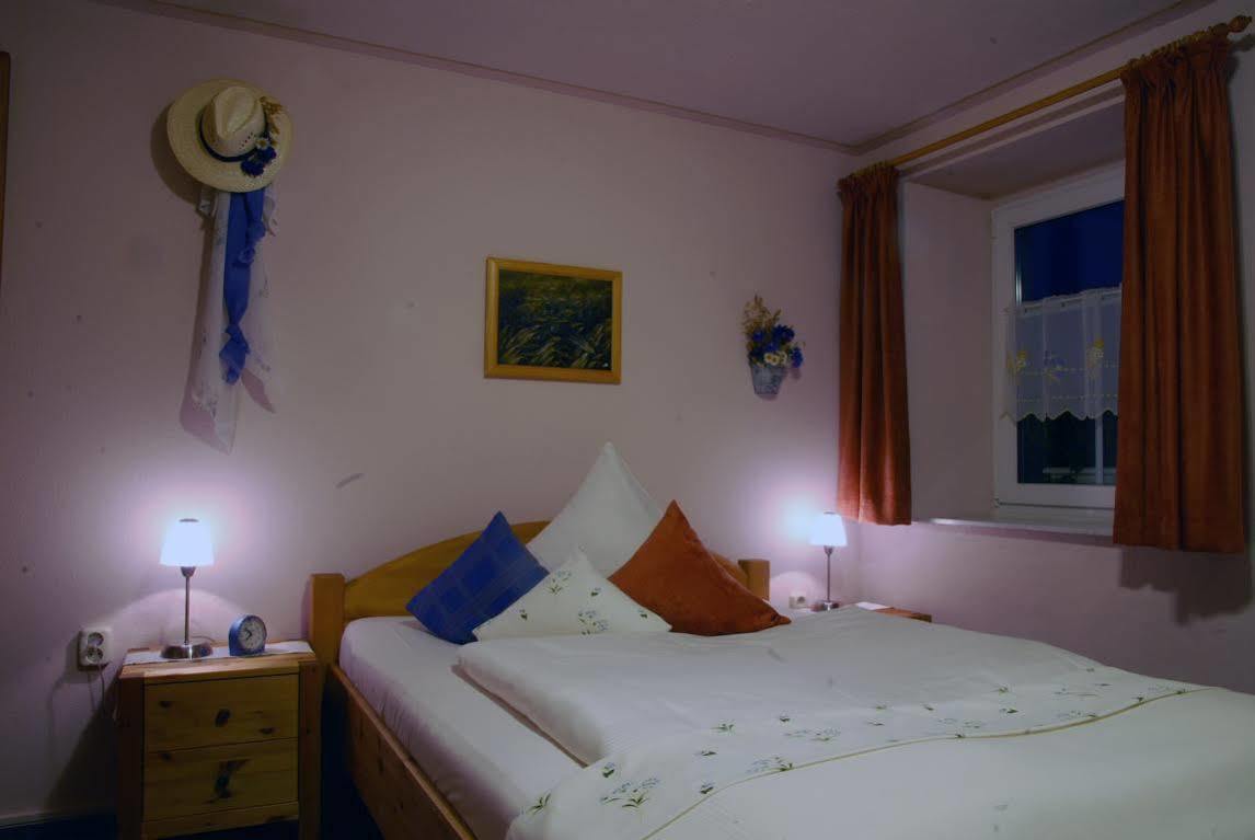 Logis L'Auberge Gutshof Bischofswerda Esterno foto